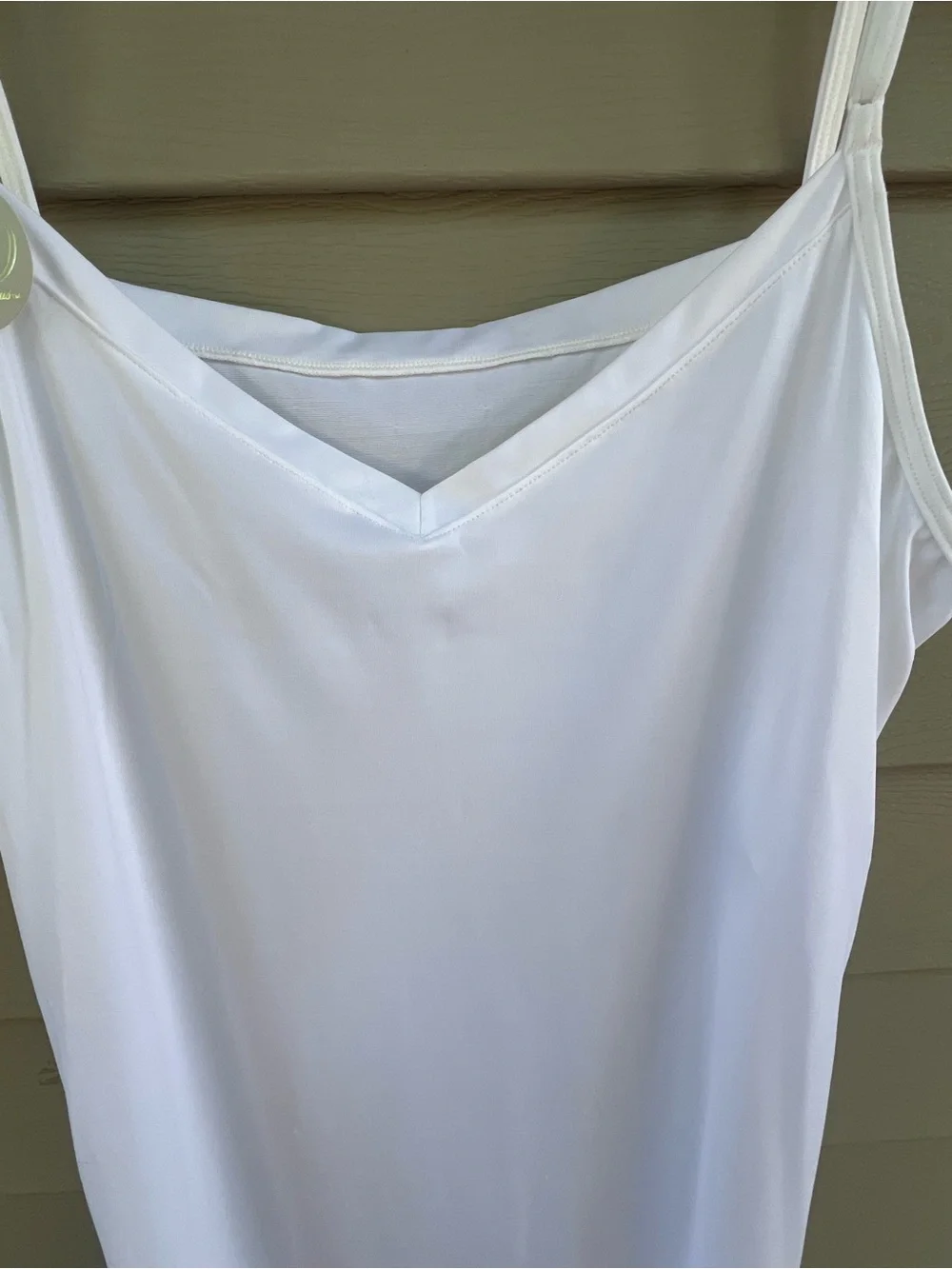 NWT Vanity Fair White Nylon-Spandex Slip with Straps